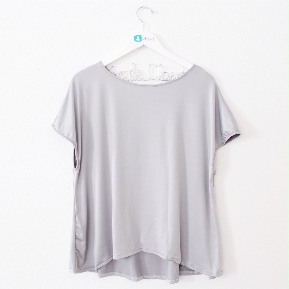 ♡ Eunice Lai Gray Off-Shoulder Spandex Tee Top ♡